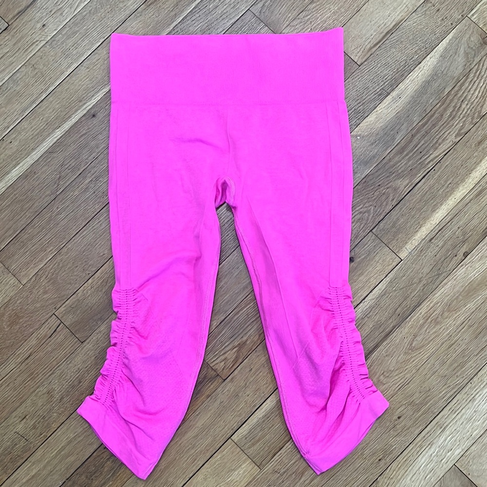 Lululemon capris